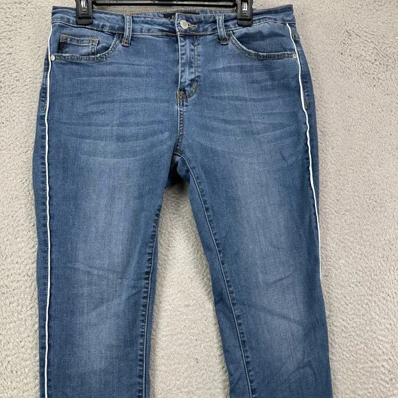 Judy Blue Womens Skinny Fit Jeans 15-32 Blue Distressed 5 Pocket Stretch Denim